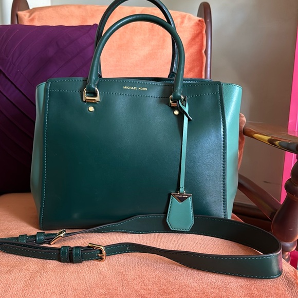 Michael Kors Handbags - Michael Kors